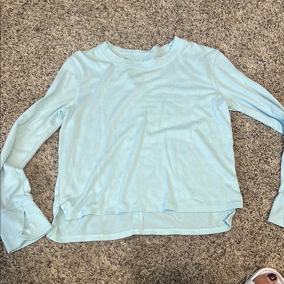 all in motion Other - All in Motion Green Relaxed Asymmetrical Long Sleeve Tee